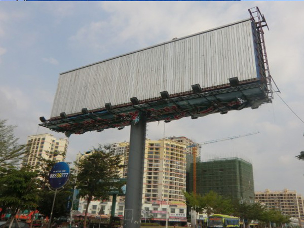 3면 뒤집기 사용자 정의 - 대포 광고판이 만족해야 할 기술 요구 사항